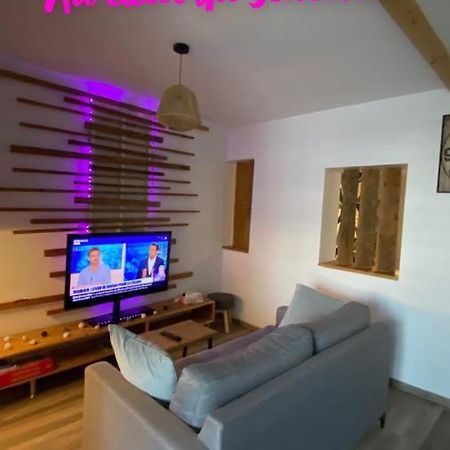 Au Coeur Du Senechal Apartamento Marquise Exterior foto
